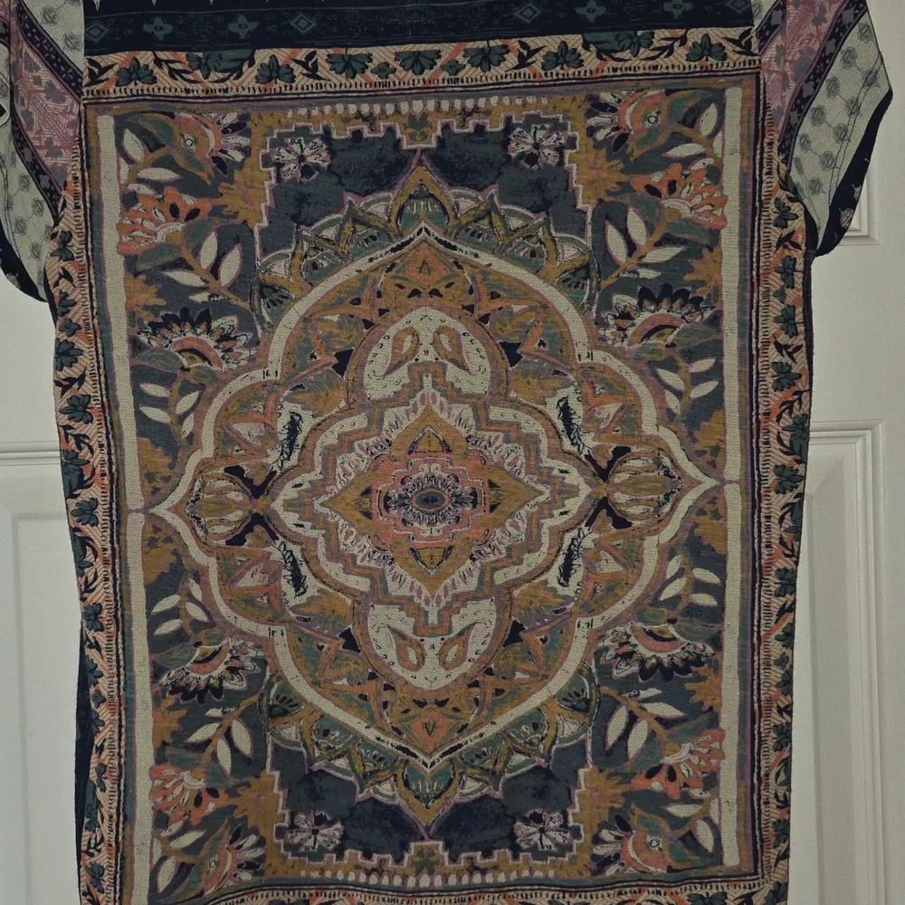 Lucky Brand Blue, Cream & Peach Graphic Top - Picture 3 of 6